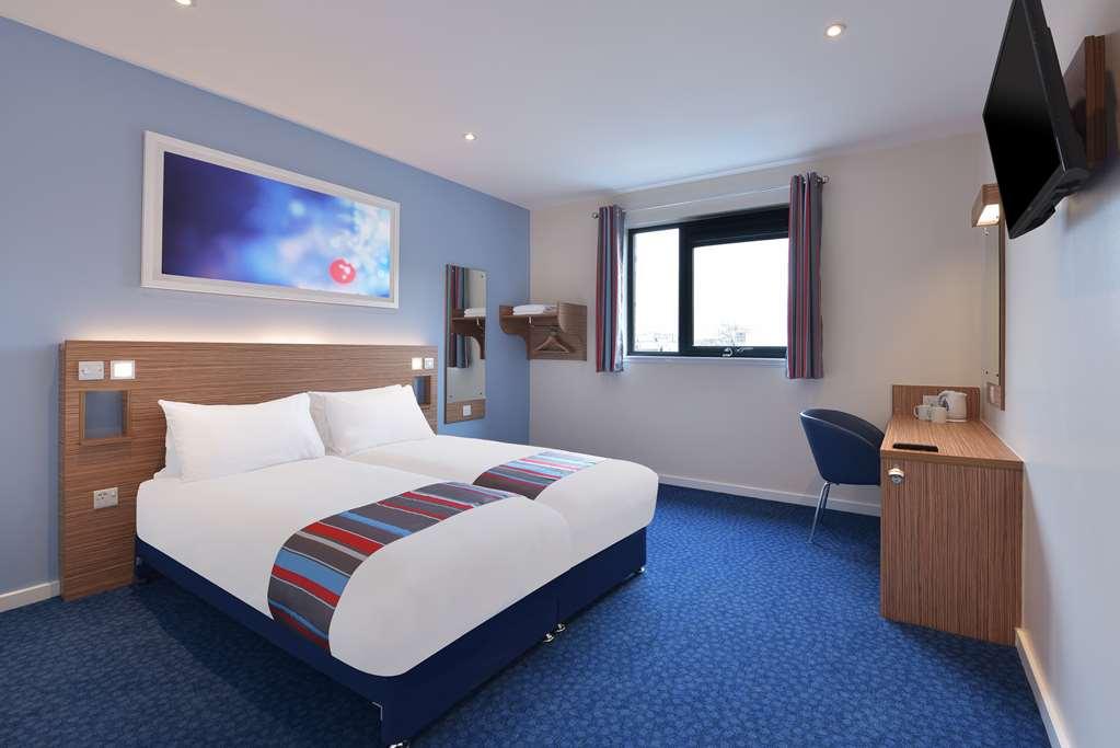 Travelodge Widnes Δωμάτιο φωτογραφία