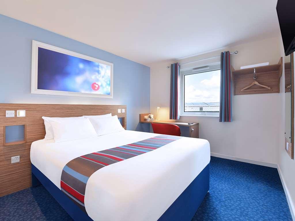 Travelodge Widnes Δωμάτιο φωτογραφία