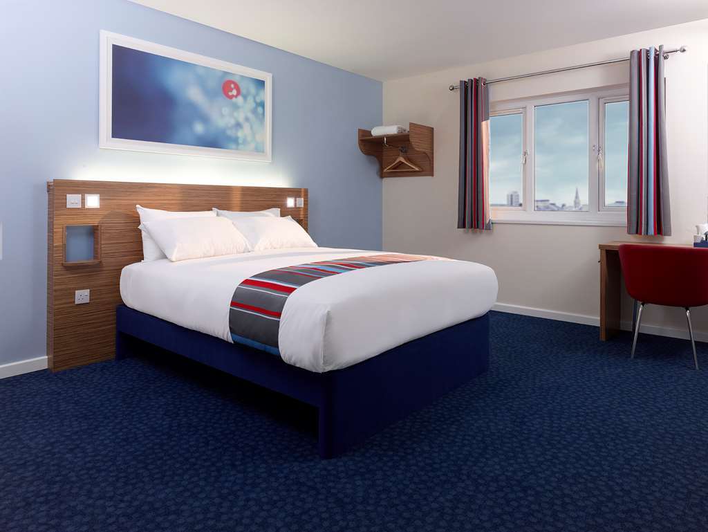 Travelodge Widnes Δωμάτιο φωτογραφία
